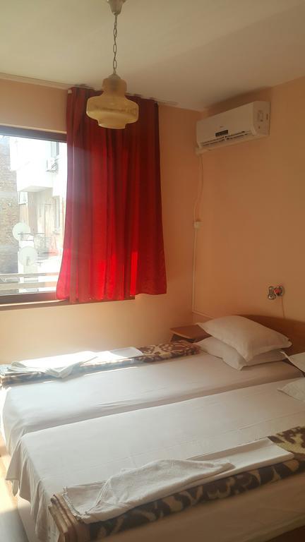 Nelly Guest House Sozopol Exterior foto